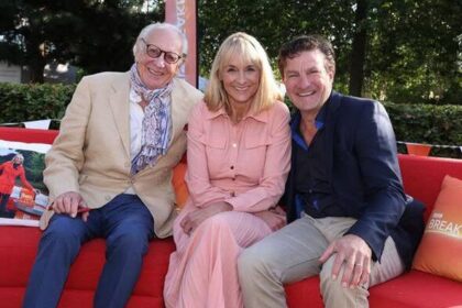 Louise Minchin Husband